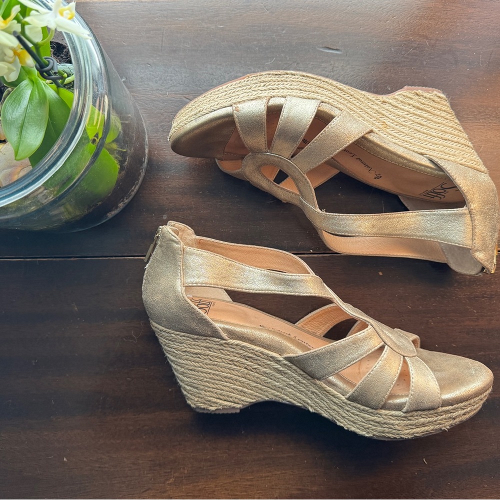 Sofft Gold Strappy Wedge Heeled Sandals